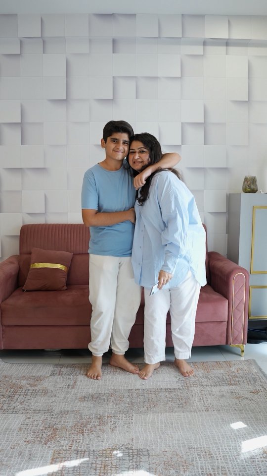 Instagram post by @luckyladyblossom for GRITZO. Caption reads: 🌟 Bachon ki height badh rahi hai tezi se?....