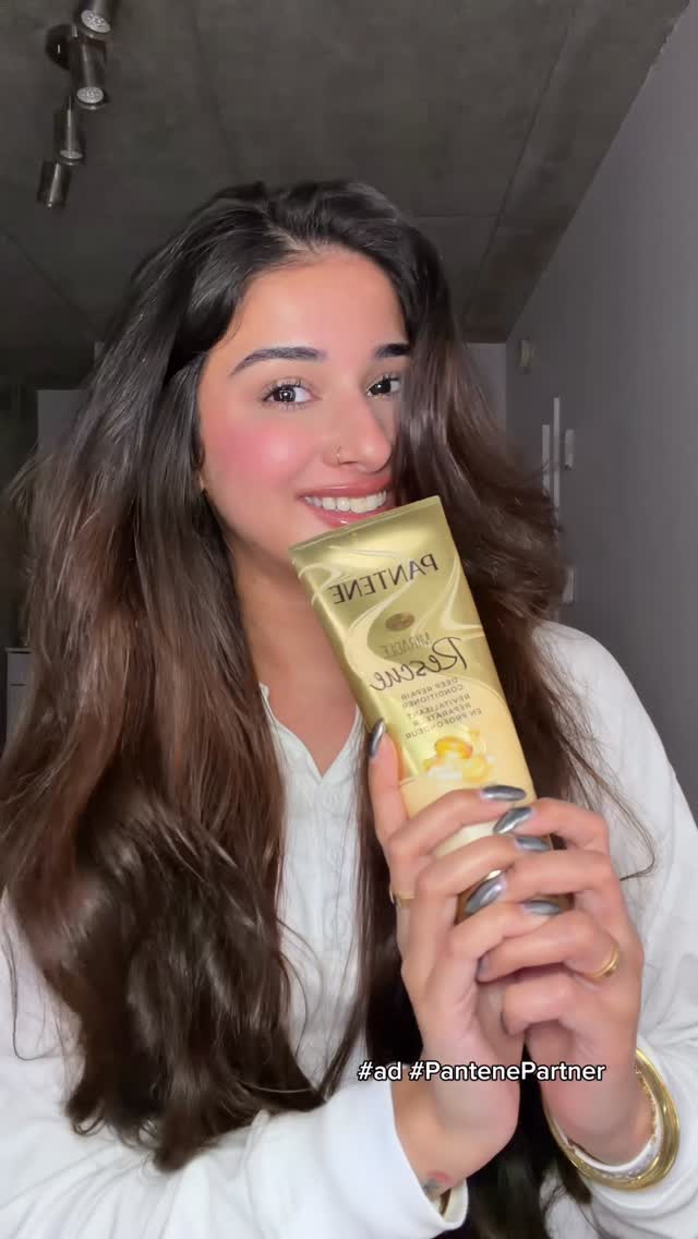 Instagram post by @mahnoormtl for Pantene. Caption reads: #ad Dry,brittle  hair? We don’t know her this....