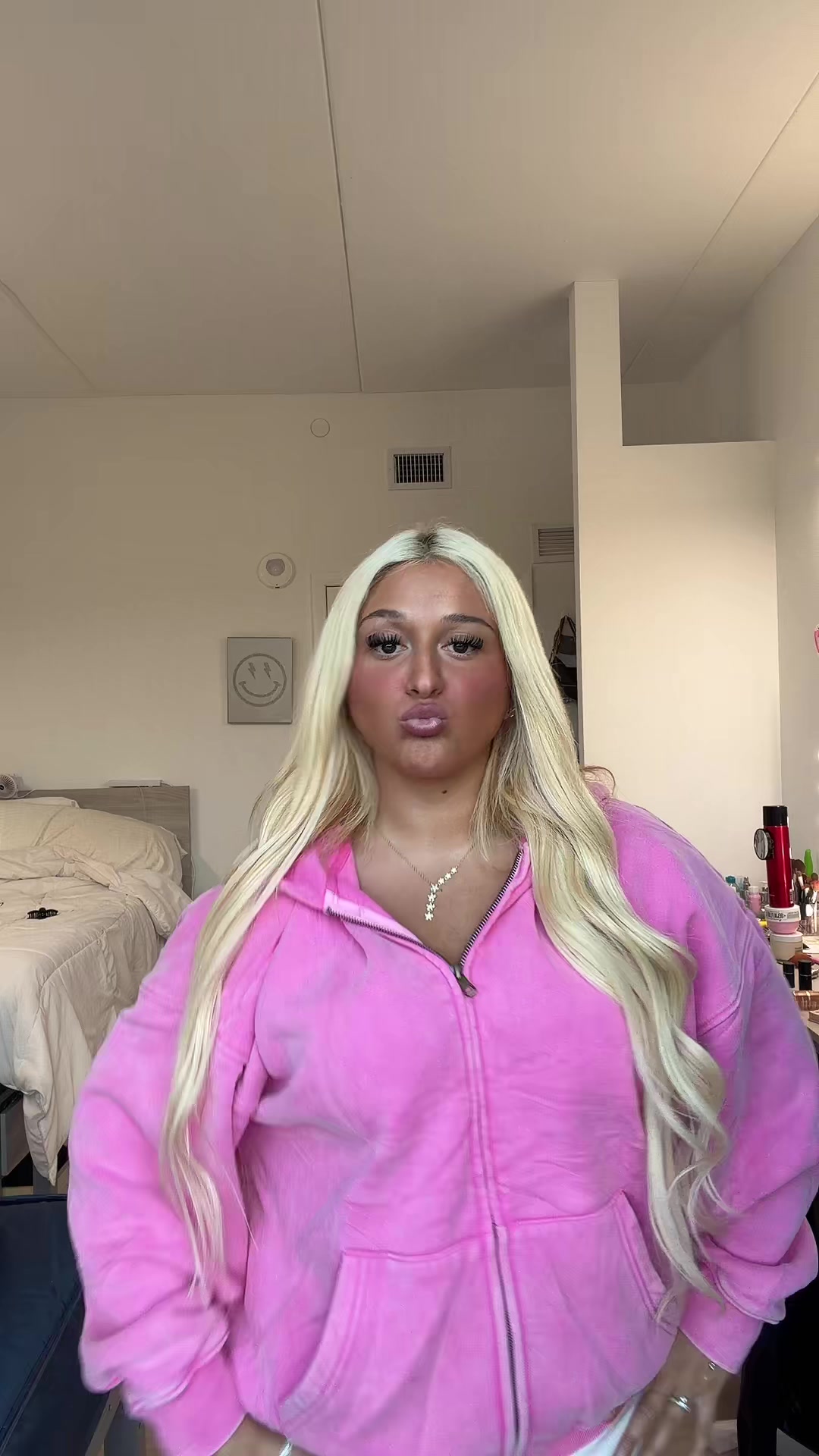 TikTok post by @samantha.savage for Full Shine Official. Caption reads: @Full Shine Official @SACHEU Beauty US @Faiable....