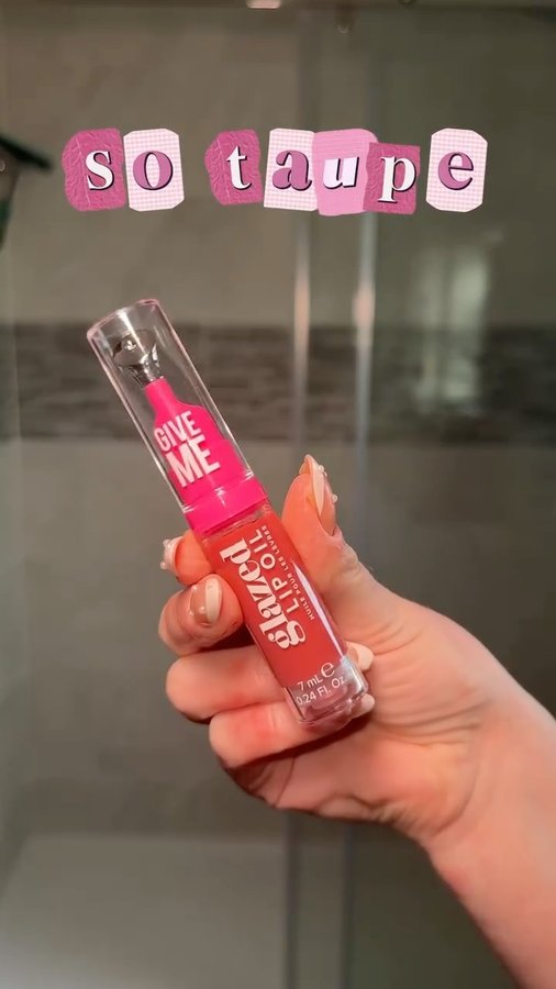 Instagram post by @leannegoodall_ for Give Me Cosmetics. Caption reads: come and meet my favourite @giveme.cosmetics lip....