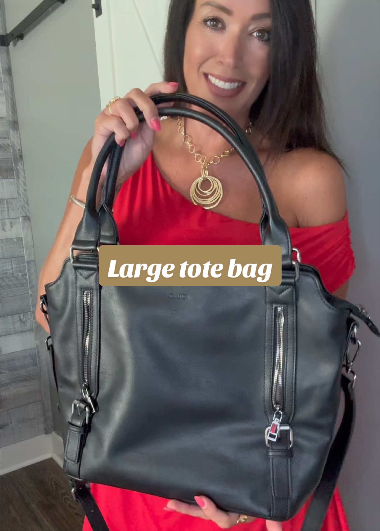 TikTok post by @katabild for CLUCI. Caption reads: [...] multiple colors, so roomy, & SO CUTE!!....