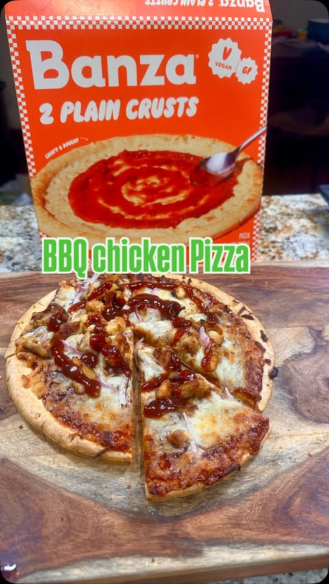 Instagram post by @blessitsjeff for Banza. Caption reads: [...] and fiber, grab these delicious @eatbanza....
