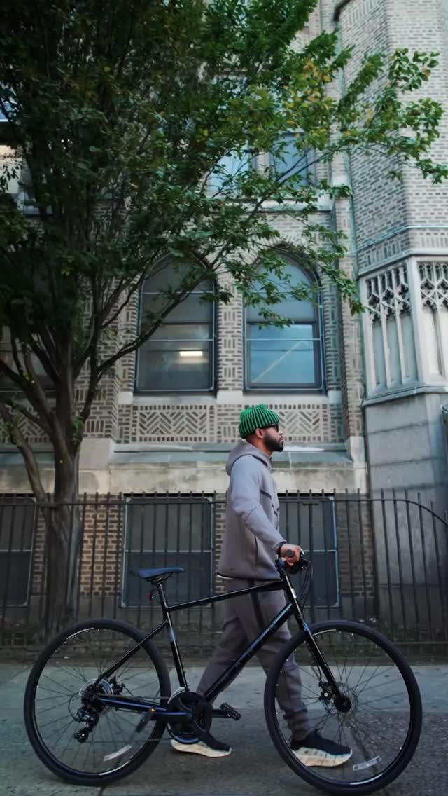 Instagram post by @steelojeem for Hibbett. Caption reads: [...] Toe-To-Head® from my friends over at....