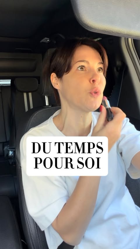 Instagram post by @lesfollesfurieuses for Wecasa France. Caption reads: Du temps pour soi ! On court partout… mais il....