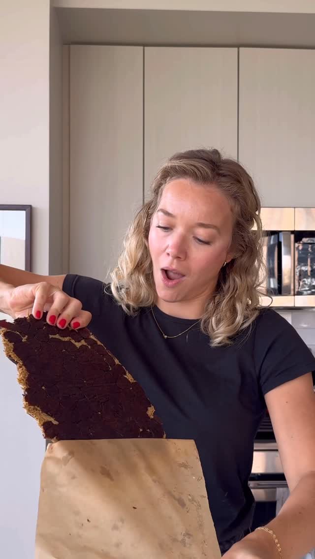 Instagram post by @zestfulkitchen for Hersheyland. Caption reads: #ad Love the viral Dubai chocolate? Turn it into a....