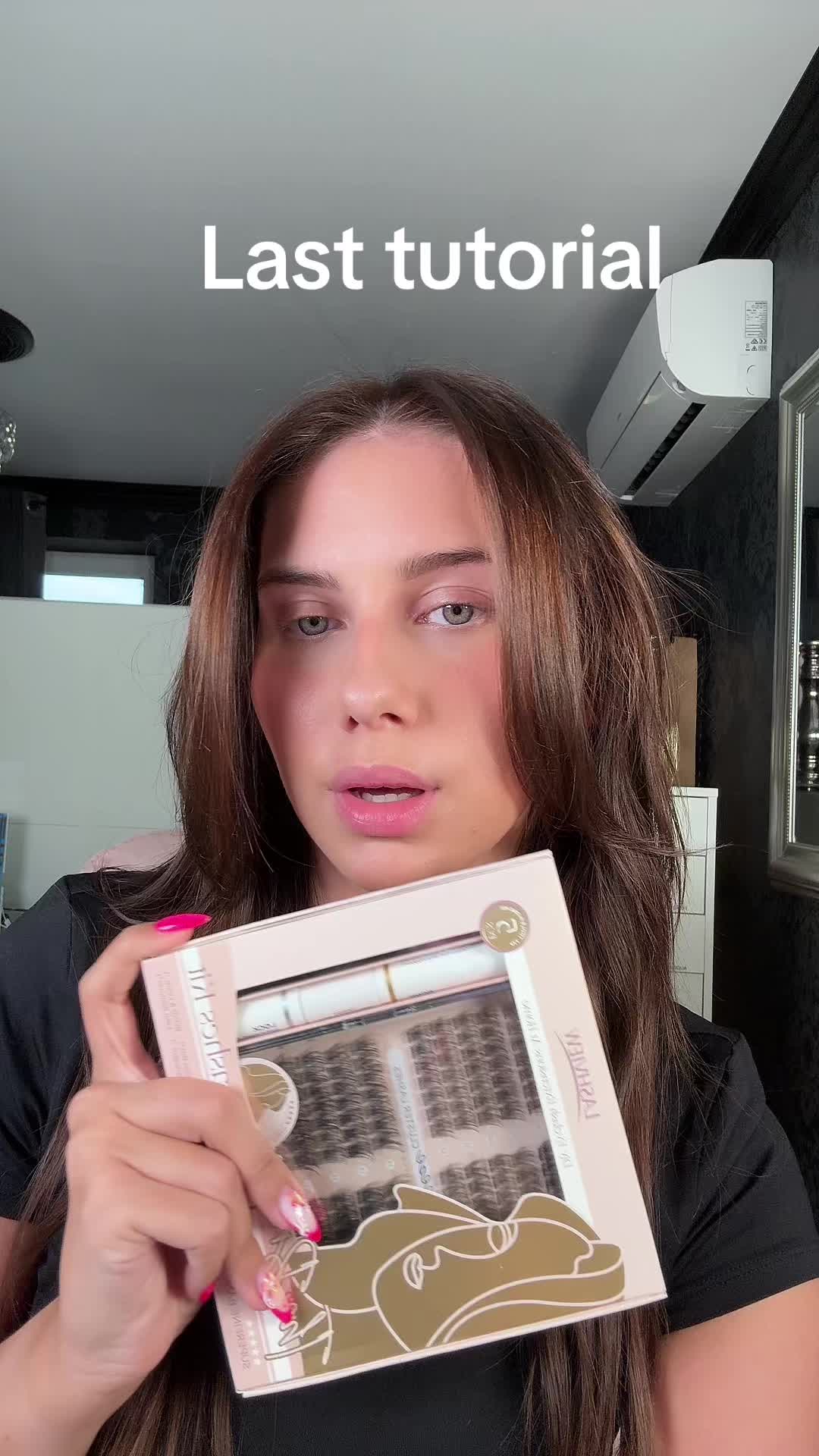 TikTok post by @glam_by.mm for Lashview. Caption reads: @lashview #lashview #lashviewtutorial [...].