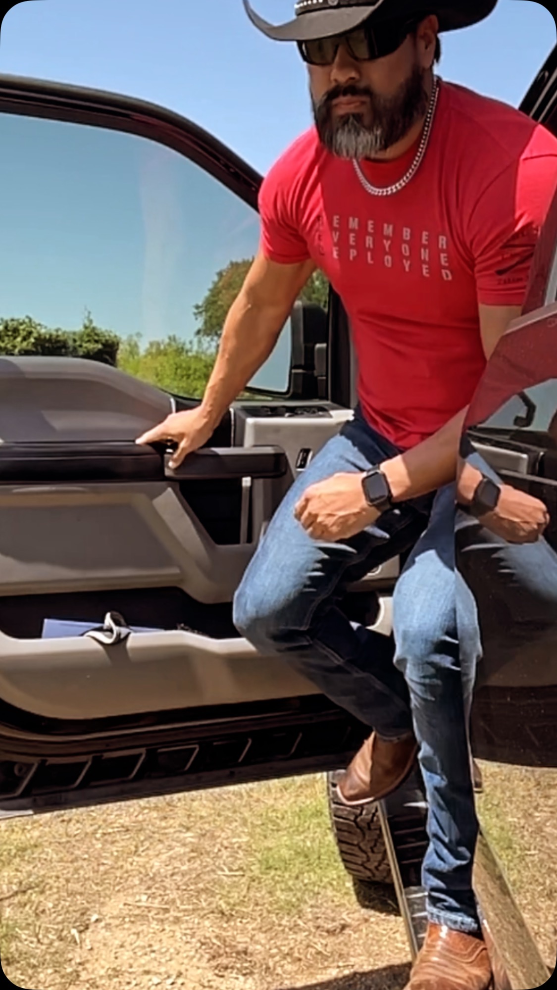 Instagram post by @tx.fire for Grunt Style. Caption reads: Remember Everyone Deployed on Friday we....