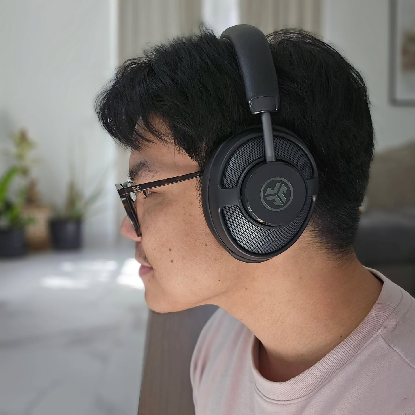 Instagram post by @raginaldpaz for JLab. Caption reads: Amazon Finds: @jlabaudio - JBuds Open Wireless....