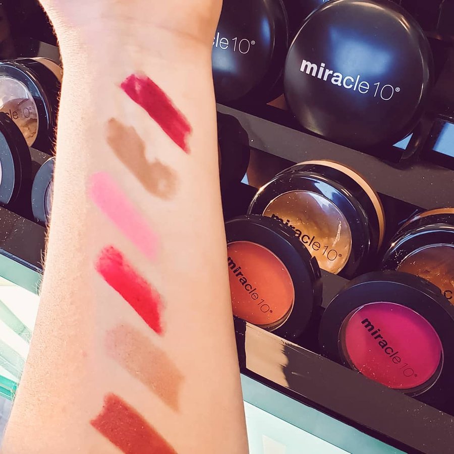 Instagram post by @thatgirlcartier for Toronto Life. Caption reads: Anyone else absolutely addicted to #lipstick?....