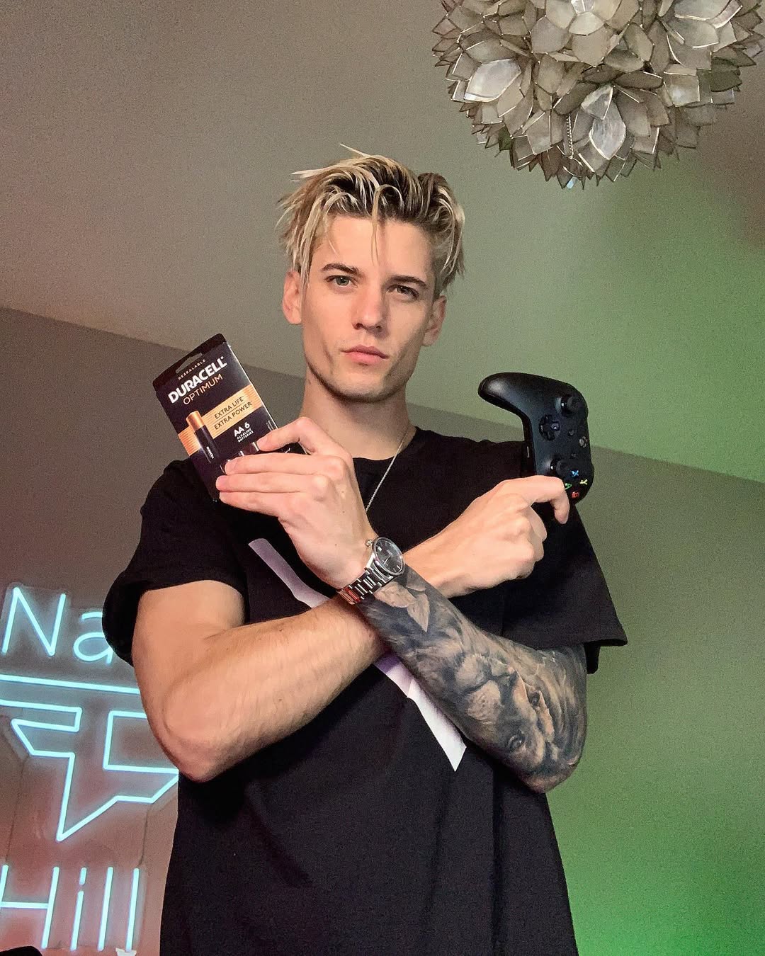Instagram post by @natehilltv for Duracell. Caption reads: I love controller players so much so, I’m giving....