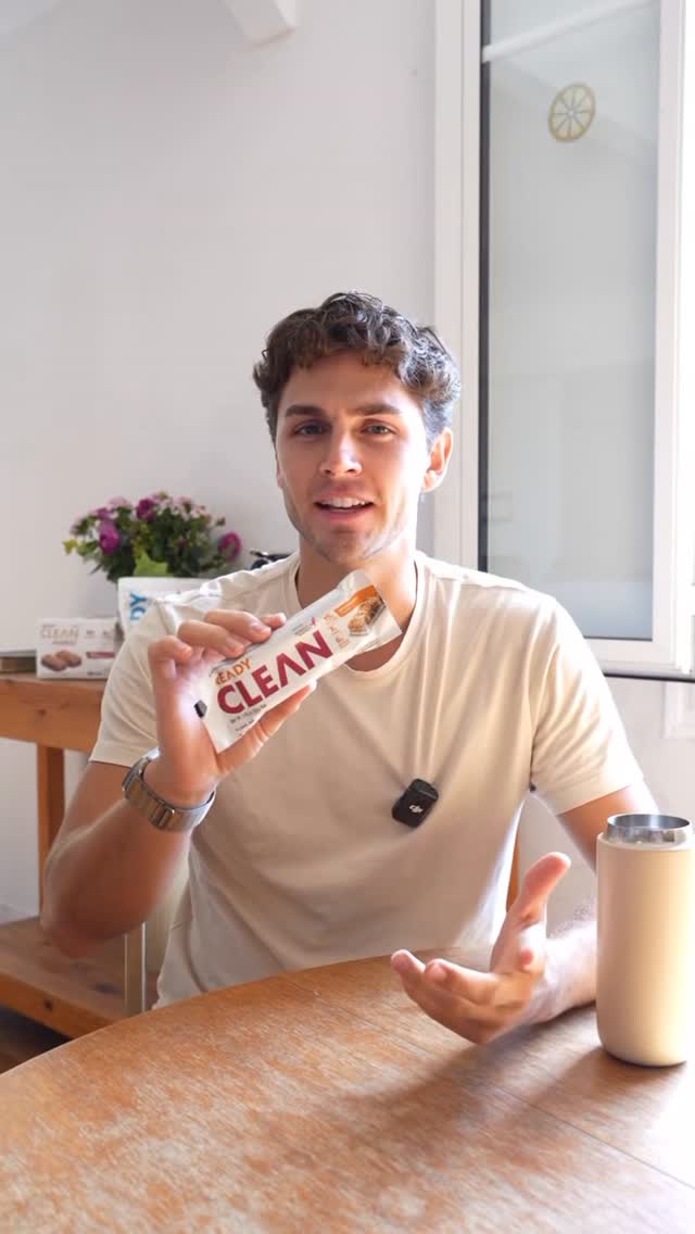 Instagram post by @masonsbriggs for Ready Nutrition. Caption reads: [...] @ready_nutrition 

#oatmealcookies....