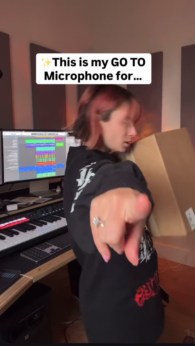 Instagram post by @seids_ for Shure. Caption reads: This is my go to mic for…. 
live-streaming,....