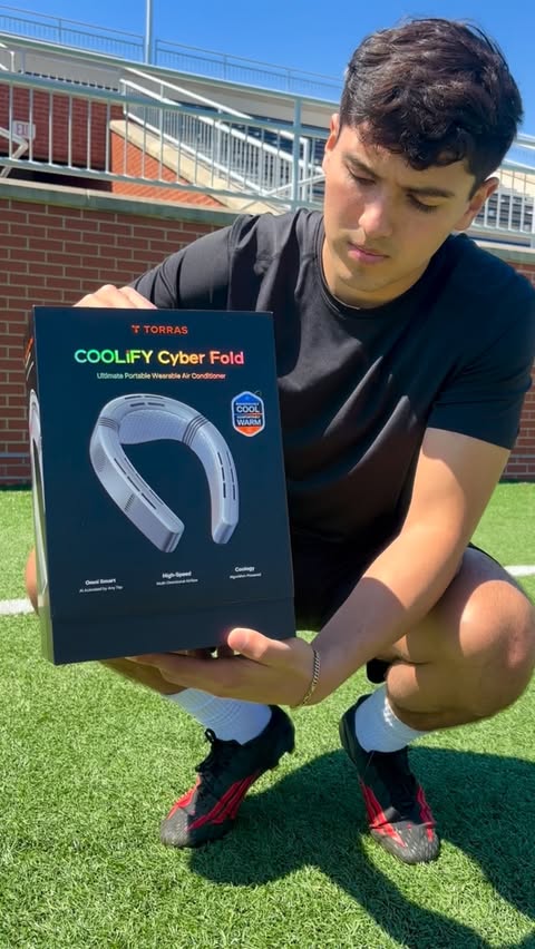 Instagram post by @abe.arellanoo for TORRAS. Caption reads: Stay cool post training with @torras_life ..🤝🏾 •....