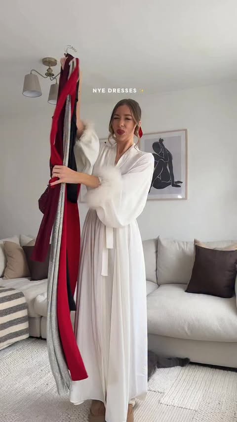 Instagram post by @summerjadestyle for Meshki. Caption reads: Sparkle season ✨✨✨✨

Dresses are @meshki 

Comment....