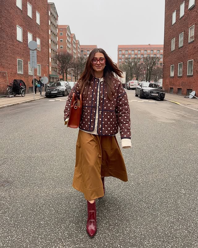 Instagram post by @miriammelen for O My Bag. Caption reads: [...] was funn!!! ☕️🍫👜 loved decorating my....