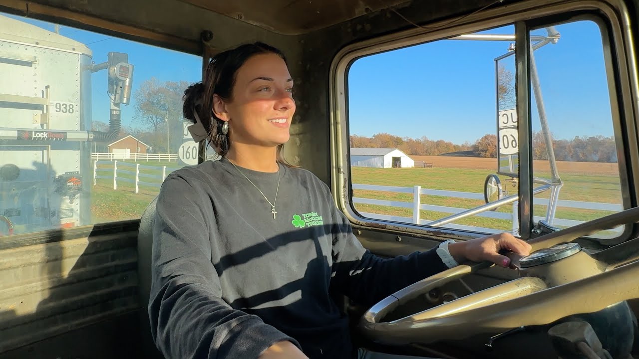 YouTube post by @thefarmergrayce for Jackery. Caption reads: Harvesting Soybeans in the Ohio River Bottoms.