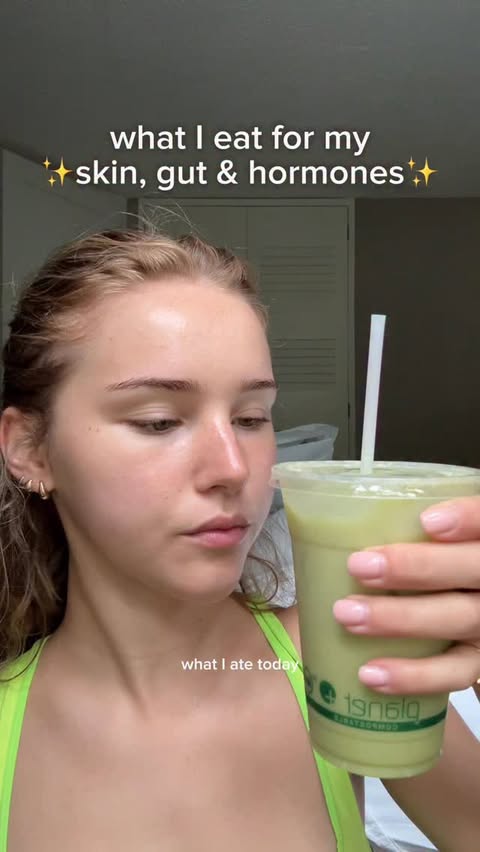 Instagram post by @lifewithmils_ for Free Soul. Caption reads: WIEIAD for my skin, gut health &....