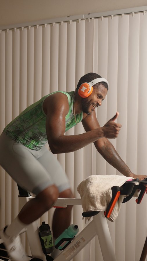 Instagram post by @dijounfarquharson for Zwift. Caption reads: Missing those pain cave tuesday nights already!....