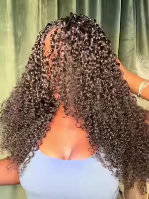TikTok post by @dess.styledit for Ygwigs. Caption reads: [...] pretty! Style: Miracle Knots ✨ Hair: @Ygwigs....