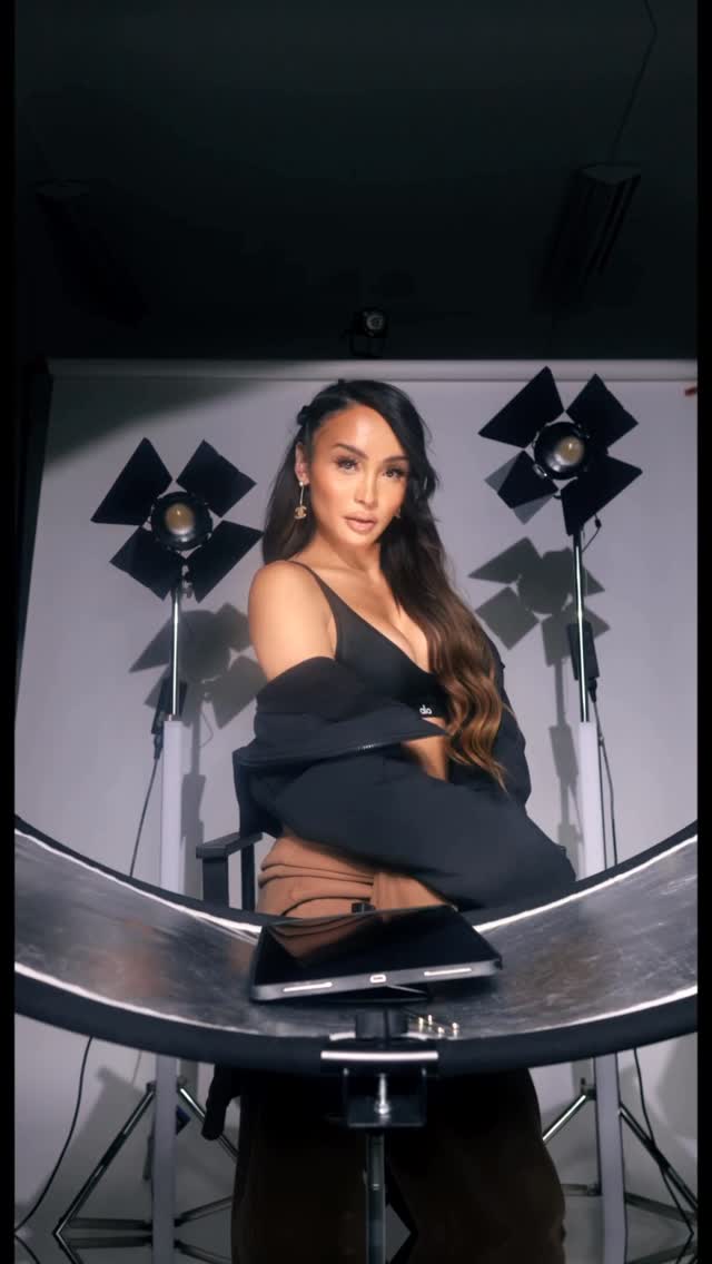 Instagram post by @kamillanichole for Aputure. Caption reads: [...] IN LOS ANGELES....