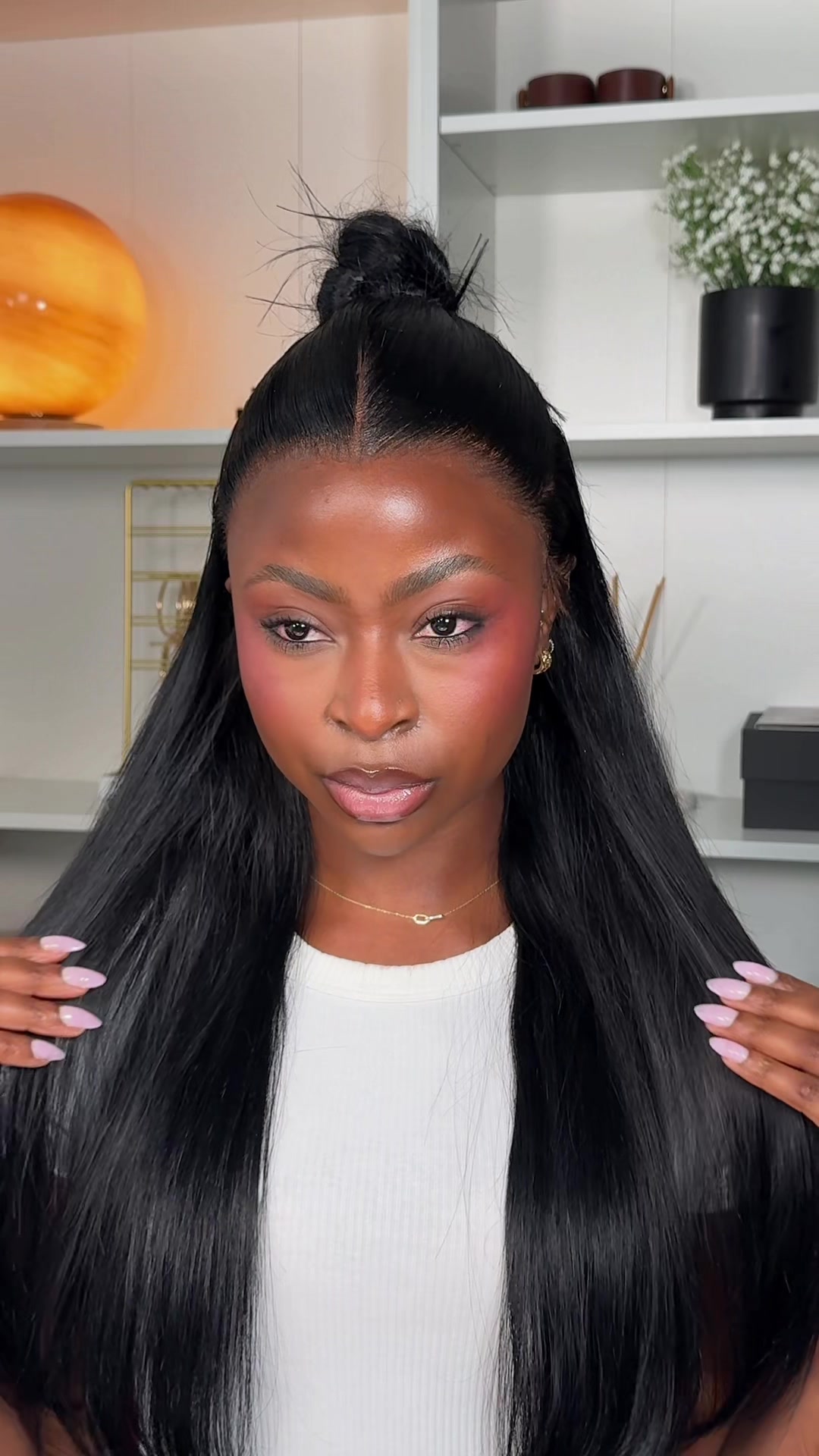 TikTok post by @takwelifestyle for KISS Colors & Care. Caption reads: No lifting. No wig hump. No unwanted odors. Just....