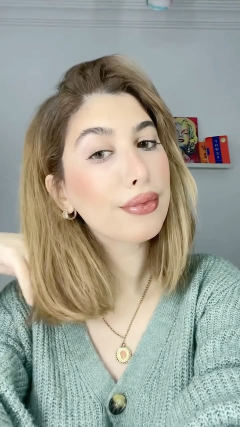 Instagram post by @angeeel_bella for Maybelline New York. Caption reads: My go-to everyday makeup: glowy skin & matte....