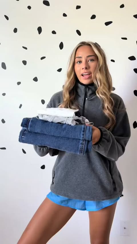 Instagram post by @ninersslifeee for Forever21. Caption reads: [...] look are you picking -1 or 2? @walmart....