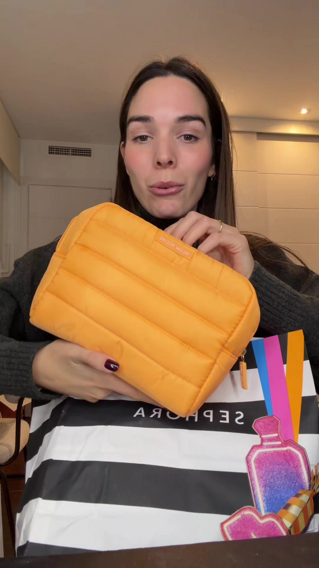 TikTok post by @aandreaglez_ for Caudalie. Caption reads: [...] Publi/regalos✨Gracias @SEPHORA España....