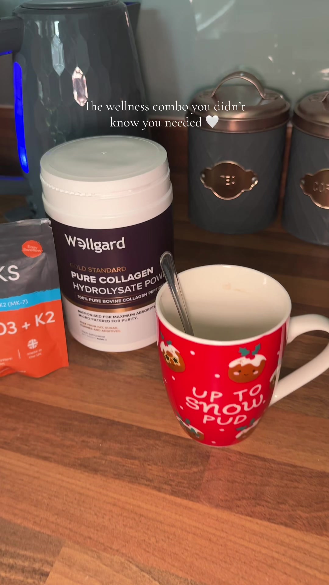 TikTok post by @naomi_f20x for Nutrition Geeks. Caption reads: [...] #tiktokshopblackfriday @Wellgard....