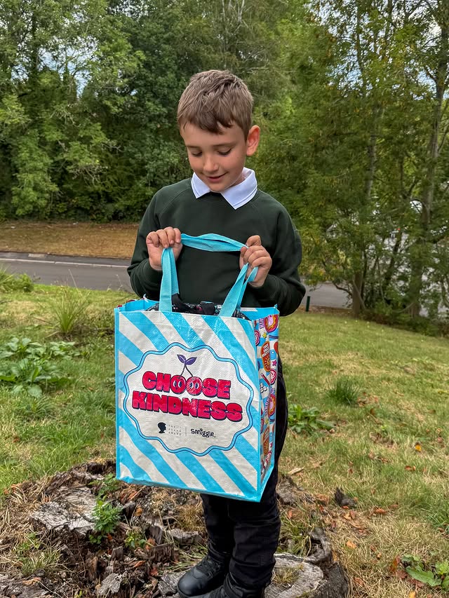 Instagram post by @jakedominic2018 for Smiggle. Caption reads: ad ✨ Back to school ready with Smiggle 🎒✨ We’re....
