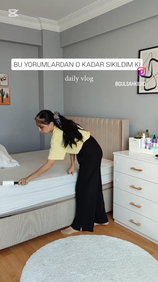 Instagram post by @gulsahkiliic for Domestos. Caption reads: Gözüken markalar için yasalar gereği #reklam....