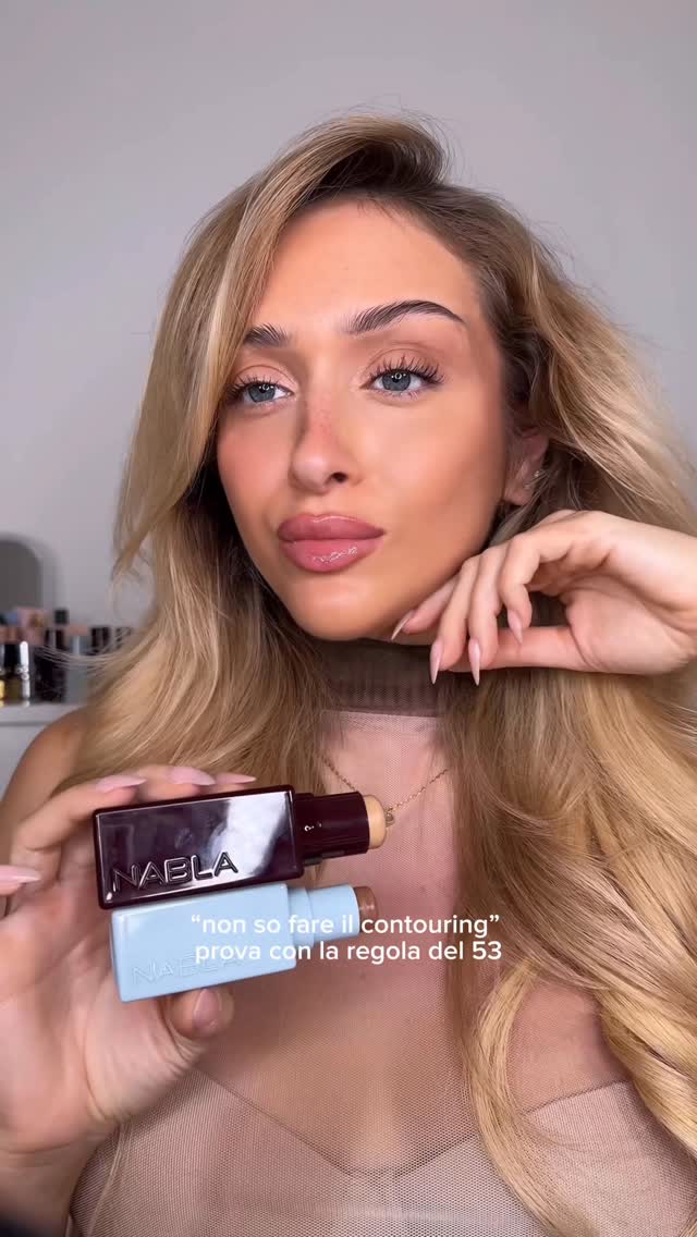 Instagram post by @la_snika for NABLA Cosmetics. Caption reads: easy contour hack w/ @nablacosmetics ✨ 
Art of....