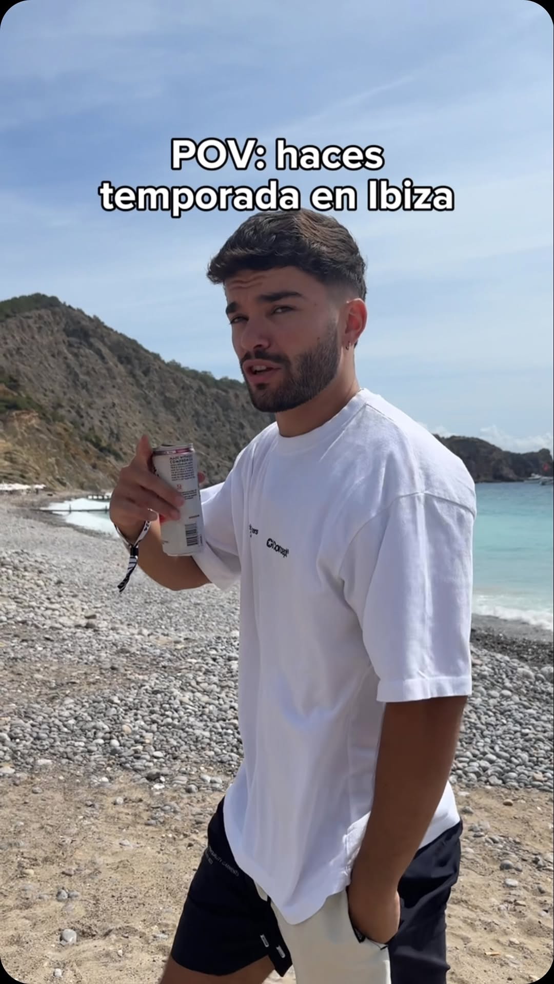 Instagram post by @javimaska for White Claw. Caption reads: Apurando el verano con @whiteclawspain en Ibiza....