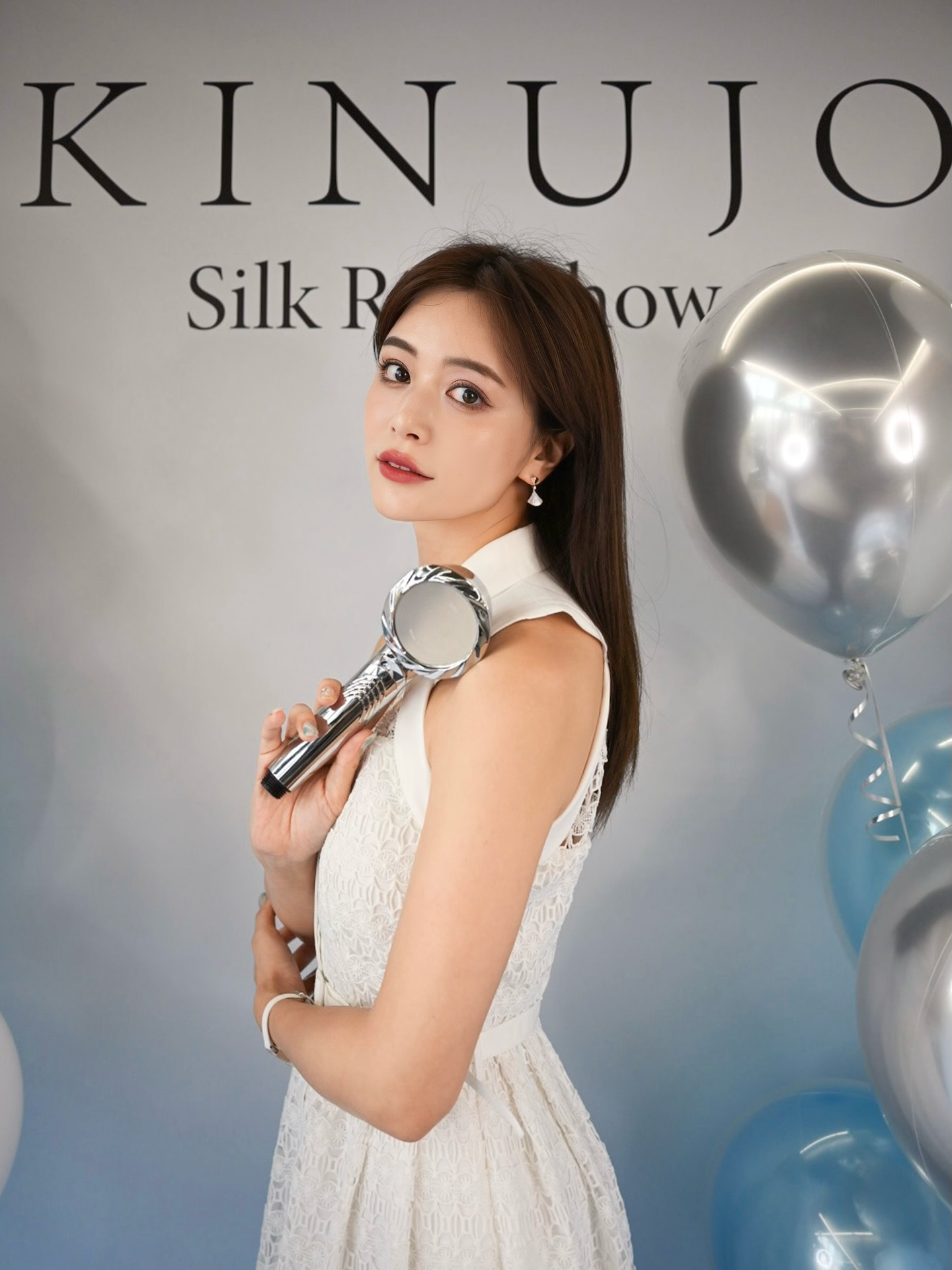 Instagram post by @ri7tin1025 for KINUJO. Caption reads: 大人気の @kinujo.jp から
6/28にSilk Rich....