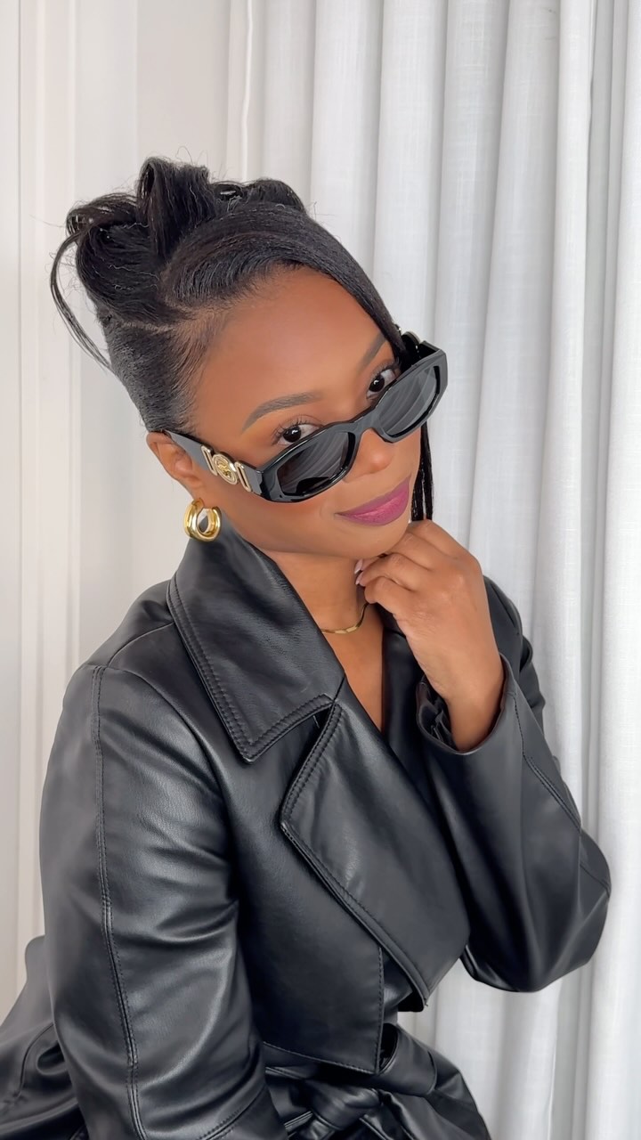 Instagram post by @ulovemegz for Mielle Organics. Caption reads: Bringing the 90s 👏🏾IT 👏🏾GIRL energy back with....