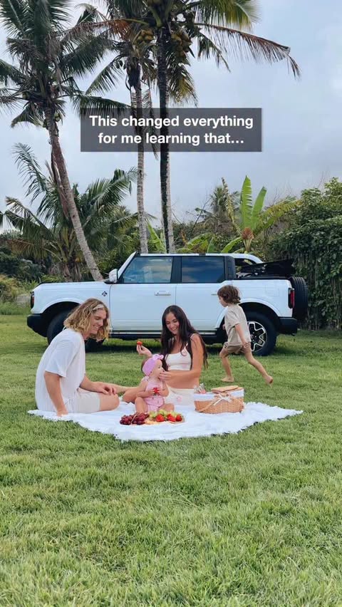 Instagram post by @ockeydockey for Turo. Caption reads: [...] to return this Bronco we booked on @Turo!....