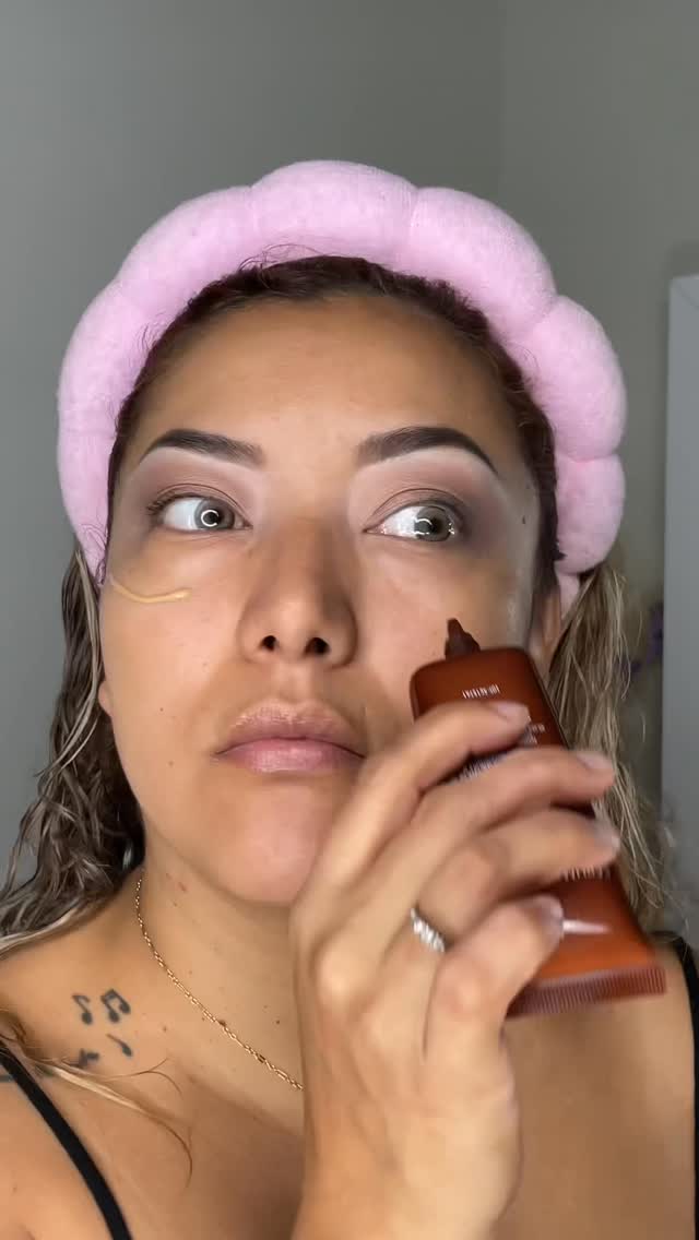 Instagram post by @maggiiiesmakeup for Thayers. Caption reads: We love a yummy skin moment over here 🙌🏼😍❤️❤️....