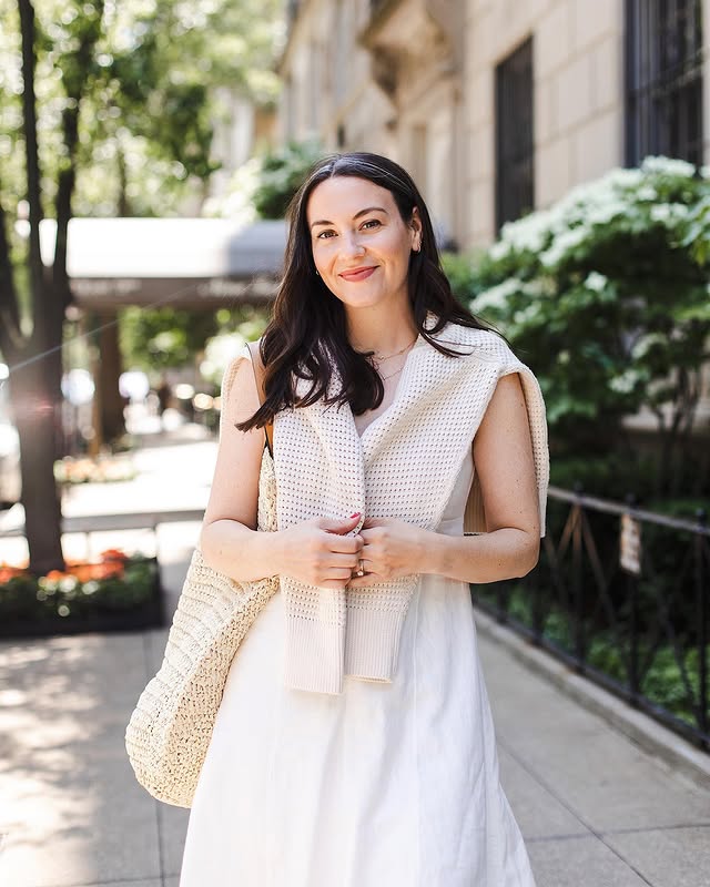 Instagram post by @carly for Banana Republic Factory. Caption reads: [...] linen one! I took this one from....
