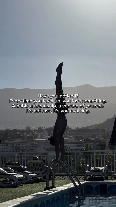 Instagram post by @latwist for XXL Nutrition. Caption reads: [...] Black Friday sale 20% off everything....