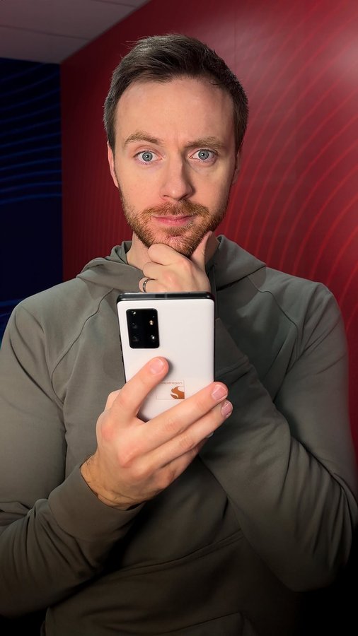 Instagram post by @thetechchap for Qualcomm. Caption reads: Should my Martini be shaken or stirred? 🍸🤔

Just....