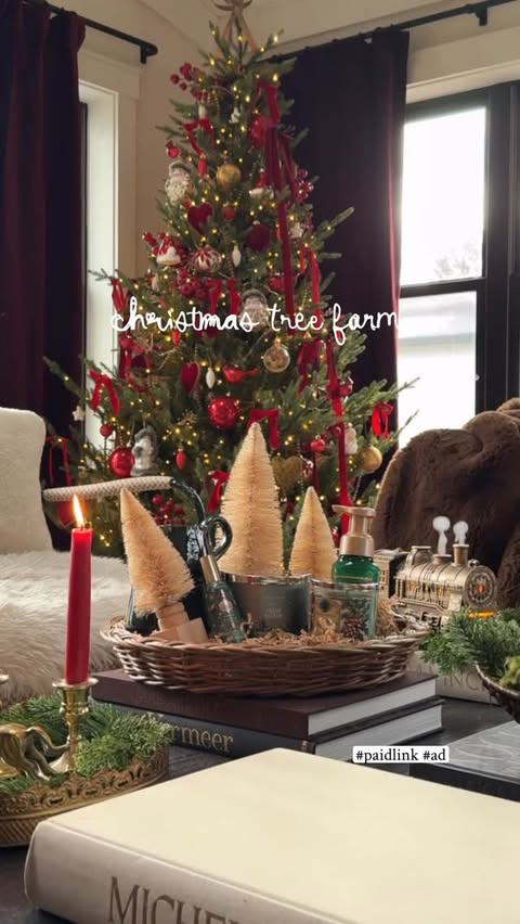 Instagram post by @forthehome for Bath & Body Works. Caption reads: #PaidLink #BathandBodyWorks_Partner Three holiday....