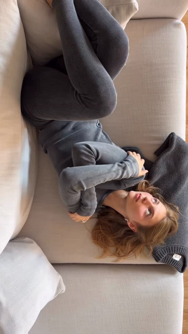 Instagram post by @aliciamuxel for MIKUTA. Caption reads: [...] skies - your all-day loungewear 🤍....