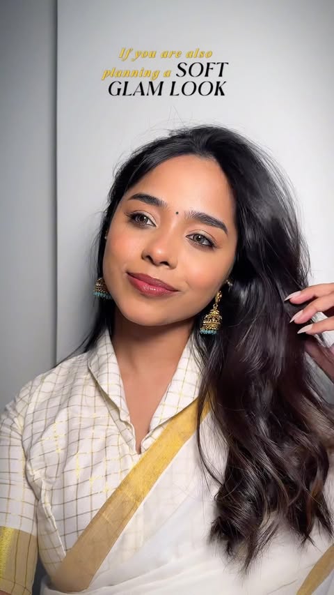 Instagram post by @farah_sherin for LOVE, TC. Caption reads: [...] links A soft glam look for onam with....