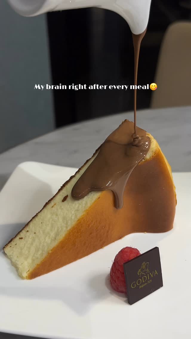 Instagram post by @ipaintedthat_ for Godiva. Caption reads: Uske bina to hajam nai hota😋

@godiva 
Food,....