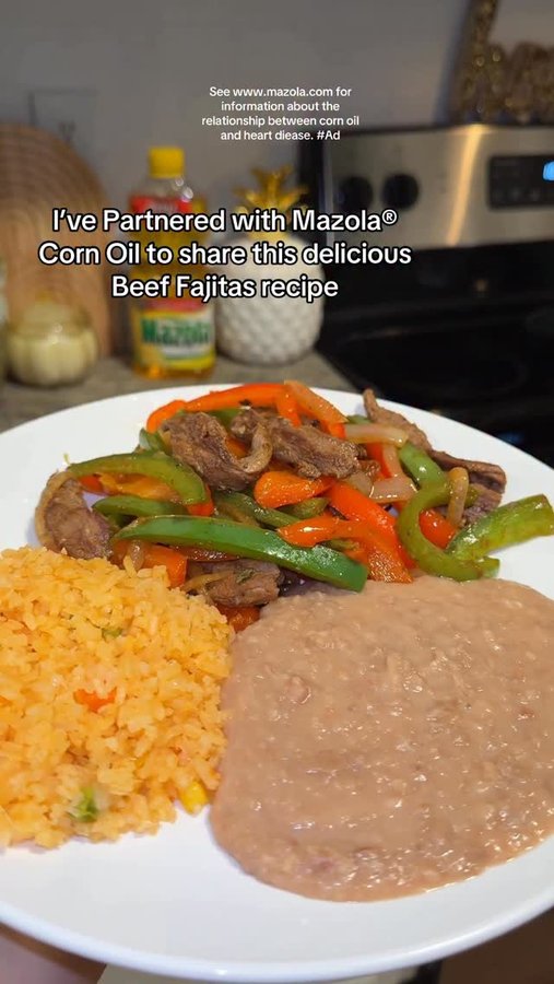 Instagram post by @claudiayuzethcooks for Mazola. Caption reads: #Ad Easy yet very delicious Beef Fajitas💖😮‍💨😋....