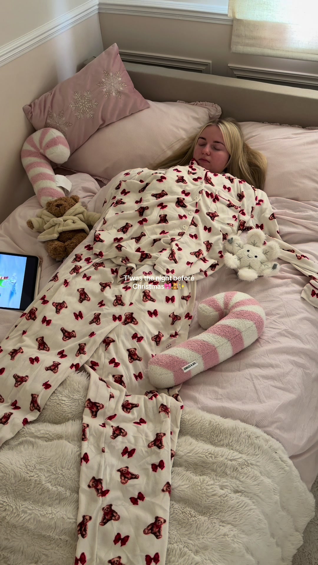 TikTok post by @livlucie.xo for PrettyLittleThing. Caption reads: [...] #girlythings #XmasPjs @prettylittlething .