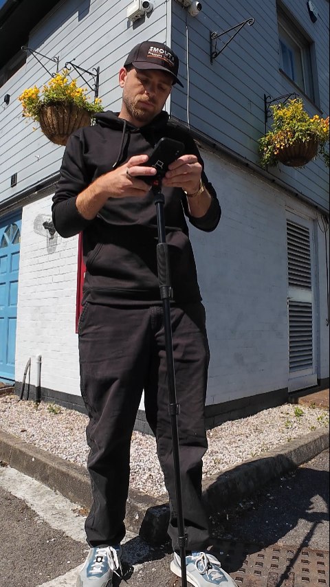 Instagram post by @smoutspressurewashing for Moasure. Caption reads: [...] 🙅🏼 you can do this instead 👌🏼 @moasure....