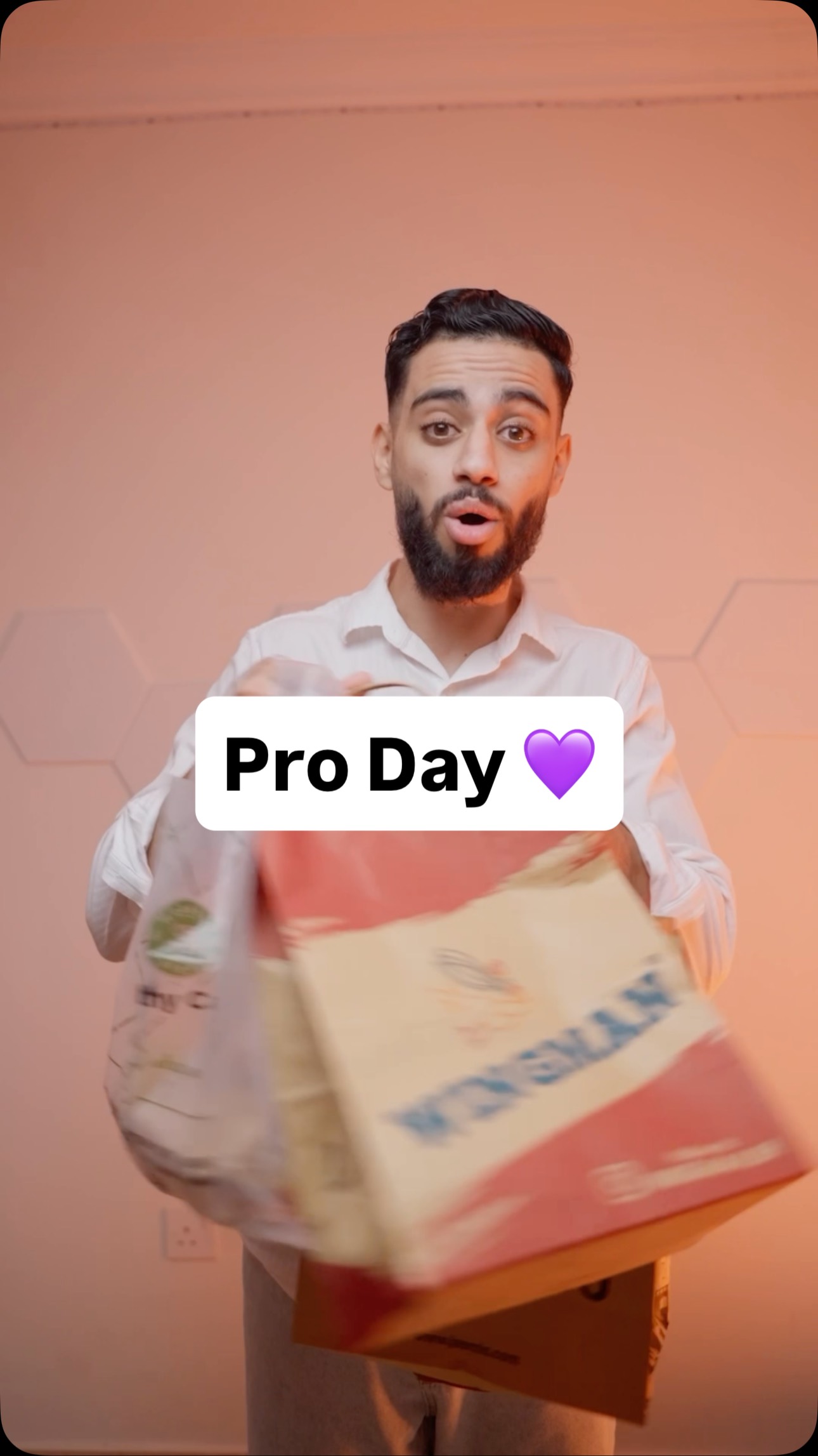 Instagram post by @saleh22kadem for talabat. Caption reads: ‏Pro Day 💜
يعني شنو ... يعني خصم يوصل لي ٥٠% على....