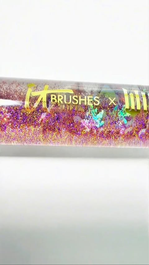 Instagram post by @just_janci for IT Cosmetics. Caption reads: [...] 
𝙂𝙊𝙊𝘿 𝙊𝙍 𝙒𝙄𝘾𝙆𝙀𝘿? 
It cosmetics....