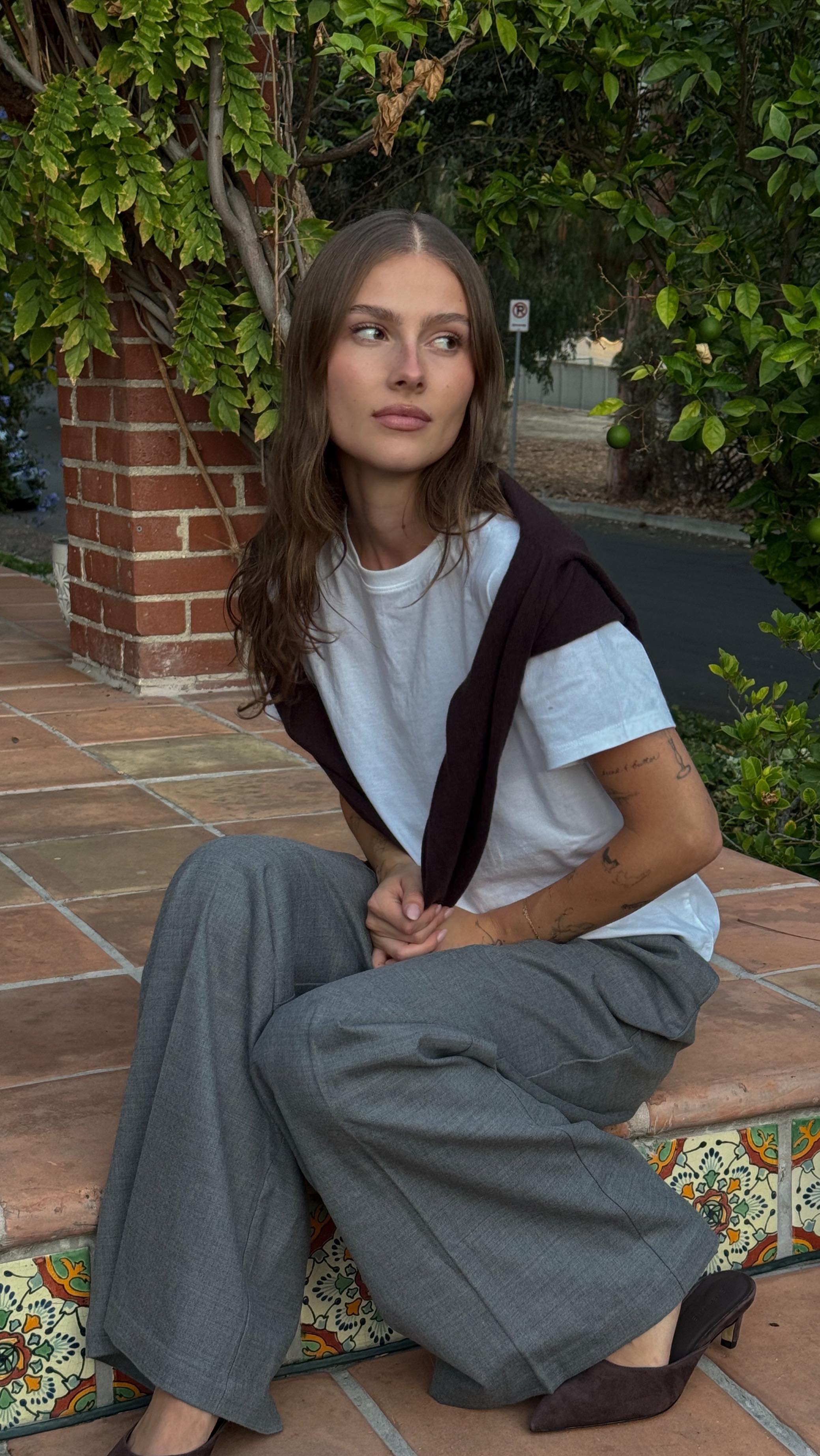 Instagram post by @madisonamateau for Everlane. Caption reads: Curated for Fall @everlane #everlanepartner.